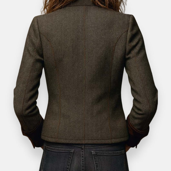 Ana chaqueta | elegante con detalles de terciopelo