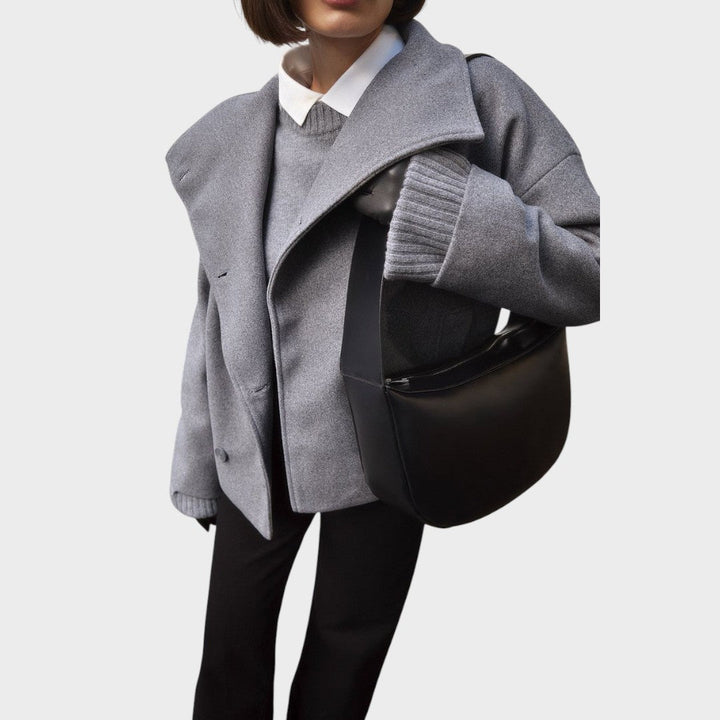 Francisca - Abrigo Lujoso